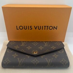 SOLD Louis Vuitton Sarah Wallet
